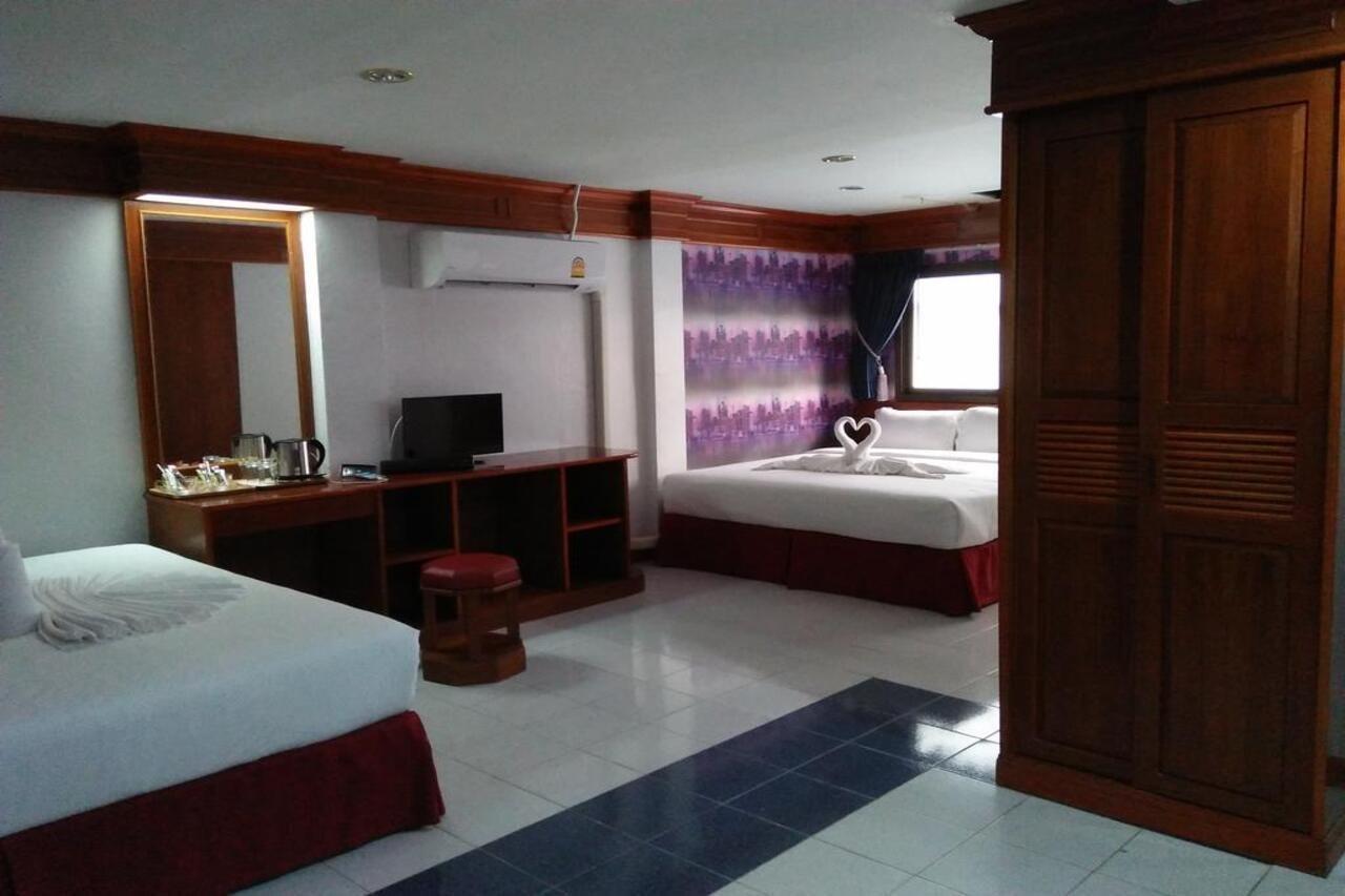 Taj Phuket Inn Patong Kültér fotó